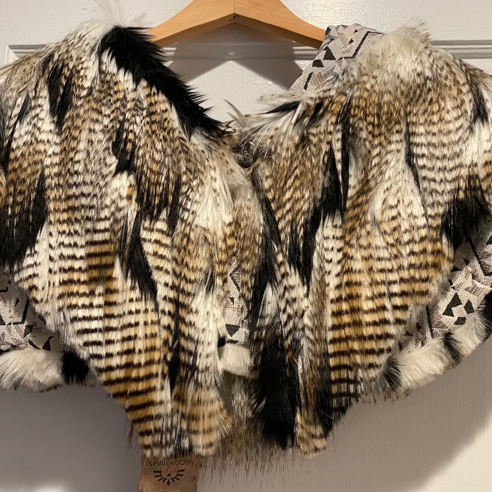 Spirithoods 2014 Limited Edition Falcon Hooded Shawl